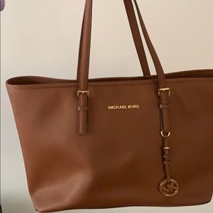 Michael Kors Jetset travel tote - great condition!